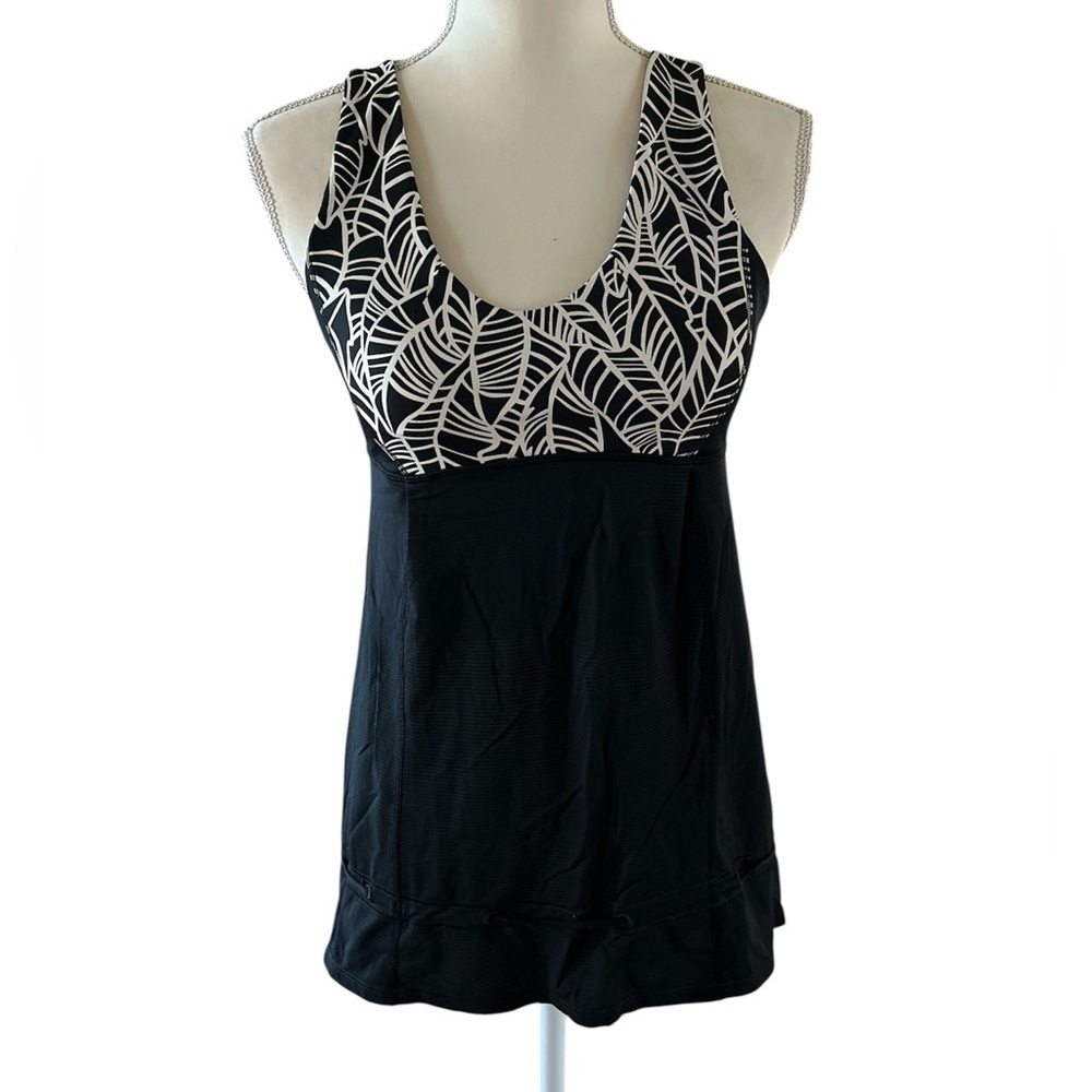Lululemon Black and White Tank Size 6